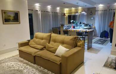 Imagem 2: Sobrado com 3 quartos à venda, 306 m² por R$ 1.350.000 - Piracangaguá...