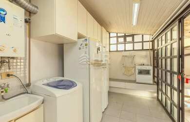 Imagem 15: Apartamento com 02 dormitórios sendo 01 suíte e 01 vaga de garagem Caiobá