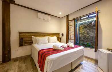 Imagem 6: Casa para locação em Praia da Baleia com 5 quartos, sendo 5 suítes...