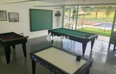 Imagem 4: Terreno no condomínio disponível para venda no bairro Granja Marileusa em Uberlândia-MG