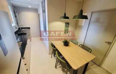 Imagem 9: Excelente apartamento reformado em Copacabana com 2 quartos e 2 vagas de garagem