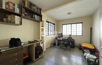 Imagem 11: Casa residencial com 4 quartos sendo 1 suíte disponível para locação...