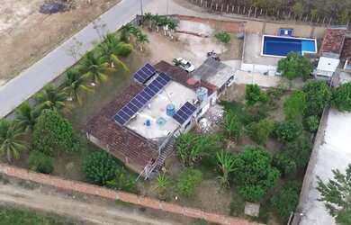 Imagem: A casa possui 5 Dormitórios, 4 Banheiros, 2 Vagas na garagem