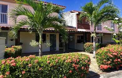 Imagem: Casa em condomínio Lauro de Freitas casas do bosque