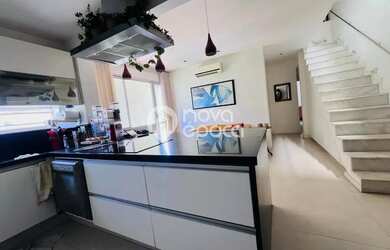 Imagem: O apartamento na cobertura possui 3 Dormitórios, 3 Banheiros