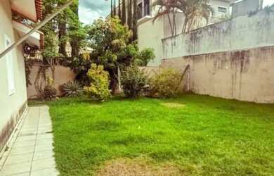 Imagem: A casa em condomínio possui 2 Dormitórios, 2 Banheiros, 2