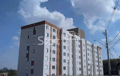 Imagem: O apartamento possui 2 Dormitórios, 1 Banheiro, 1 Vaga na garagem