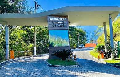 Imagem: O terreno possui 657m² de Área e está localizado em Bosque