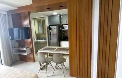 Imagem: O apartamento possui 1 Dormitório, 1 Banheiro, 1 Vaga na garagem