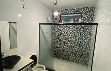 Imagem 3: Alugo casa. Varanda, 1 Vaga na garageme2 Dormitórios