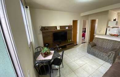 Imagem: O apartamento possui 2 Dormitórios, 1 Banheiro, 1 Vaga na garagem