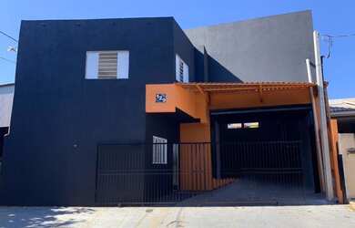 Imagem: O depósito possui 386m² de Área e está localizado em Parque