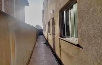 Imagem 2: Condomínio novo no Limão