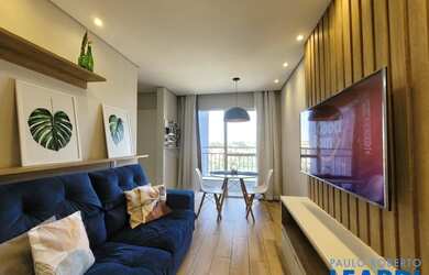 Imagem: O apartamento possui 2 Dormitórios, 2 Banheiros, 1 Vaga na