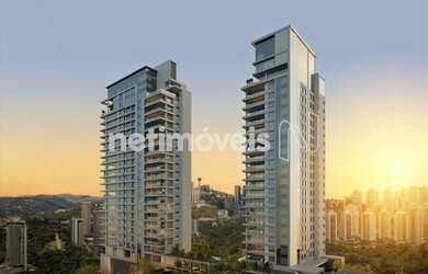 Imagem: O apartamento possui 4 Dormitórios, 5 Banheiros, 4 Vagas na