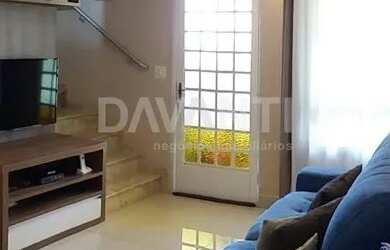 Imagem: A casa em condomínio possui 2 Dormitórios, 2 Banheiros, 2