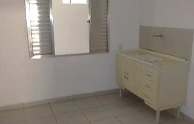 Imagem: A casa possui 1 Dormitório, 2 Banheiros e 40m² de Área e