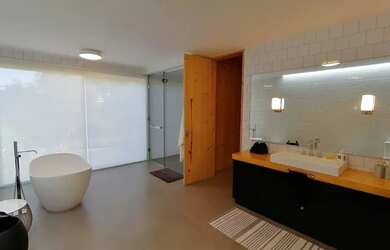 Imagem 12: Casa Projeto Gui Mattos. Piscina, Guarda roupa, 700m² de Áreae4 Vagas...