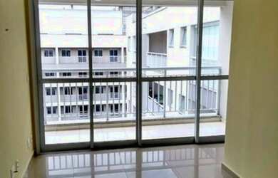 Imagem: O apartamento possui 1 Dormitório, 1 Banheiro, 1 Vaga na garagem