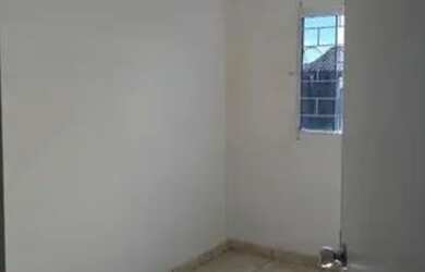 Imagem: A casa possui 2 Dormitórios, 1 Banheiro, 80m² de Área e