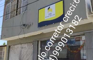 Imagem: A casa possui 2 Dormitórios, 2 Banheiros e 1 Vaga na garagem