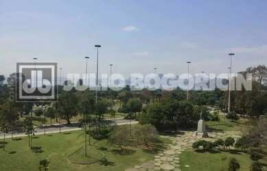 Imagem: O apartamento para alugar possui 4 Dormitórios, 5 Banheiros