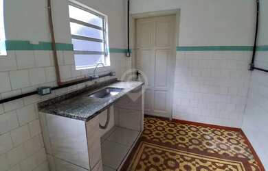 Imagem 5: Casa - / Comercial / Centro