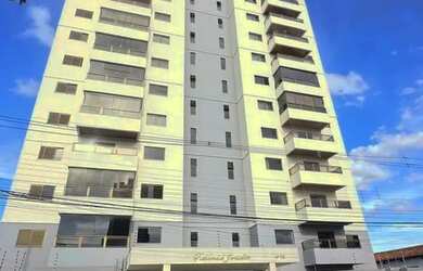 Imagem: O apartamento possui 4 Dormitórios, 3 Banheiros, 2 Vagas na