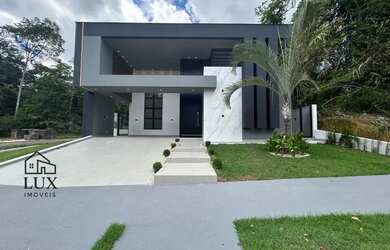 Imagem 3: Alphaville 4 / 230m² / 4 suítes / semi mobiliada / área gourmet / piscina/...