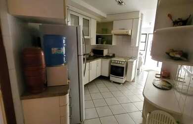 Imagem 8: Apartamento para aluguel e venda possui 100 metros quadrados com 3 quartos