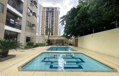 Imagem: O apartamento possui 4 Dormitórios, 5 Banheiros, 2 Vagas na