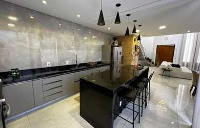 Imagem 10: Casa alto padrão em condomínio fechado com 250 m2 construção, toda...