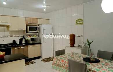 Imagem 3: Casa mista com piscina, à venda no Vila Nova por R$ 310.000,00