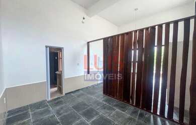 Imagem: O apartamento possui 1 Dormitório, 1 Banheiro, 30m² de Área