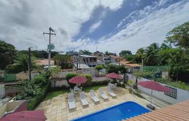 Imagem: A casa possui 5 Dormitórios, 5 Banheiros, 5 Vagas na garagem