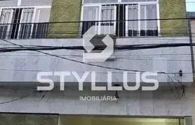 Imagem: A casa possui 3 Dormitórios, 4 Banheiros, 2 Vagas na garagem