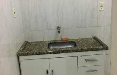 Imagem 5: Aluguel Quarto e Sala na Quadra da Praia do Embare - Santos