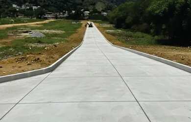 Imagem: O terreno possui 110m² de Área e está localizado em Guaratiba