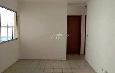 Imagem: O apartamento possui 3 Dormitórios, 1 Banheiro, 1 Vaga na garagem