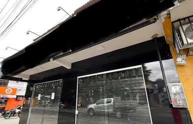 Imagem 1: Aluguel Loja para seguimento bijuteria, maquiagem, variedades, vestuário,...