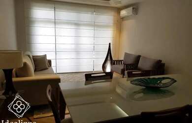 Imagem: O apartamento possui 3 Dormitórios, 1 Banheiro, 2 Vagas na