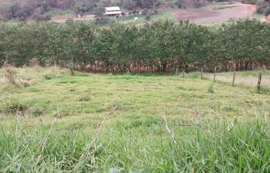 Imagem: O terreno possui 450m² de Área e está localizado em Piracaia