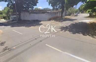Imagem: O terreno à venda possui 738m² de Área e está localizado