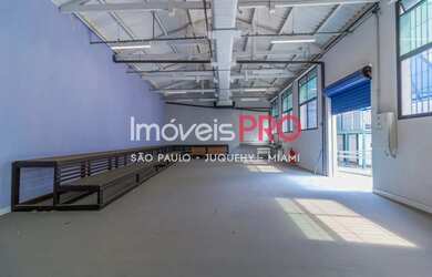 Imagem: O depósito possui 594m² de Área e está localizado em Brás