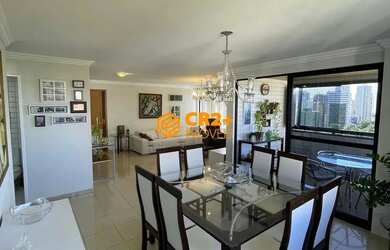 Imagem: O apartamento possui 4 Dormitórios, 5 Banheiros, 2 Vagas na