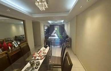 Imagem: O apartamento possui 3 Dormitórios, 2 Banheiros, 3 Vagas na