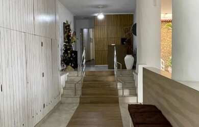 Imagem: O studio possui 1 Dormitório, 1 Banheiro, 35m² de Área e