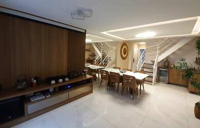 Imagem: O apartamento na cobertura possui 4 Dormitórios, 5 Banheiros