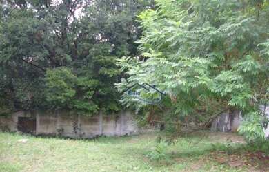 Imagem: O terreno possui 578m² de Área e está localizado em San