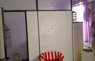 Imagem 1: Sala comercial na Galeria do Rosário desocupada andar alto